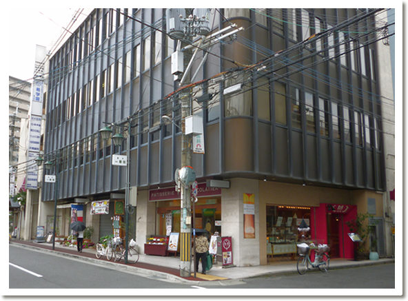 カイロプラクティック ウェルネス豊中